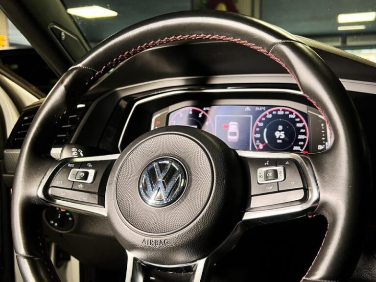 Foto Veículo ID 3050 - 4