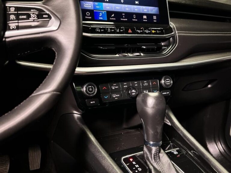 Foto Veículo ID 3477 - 8