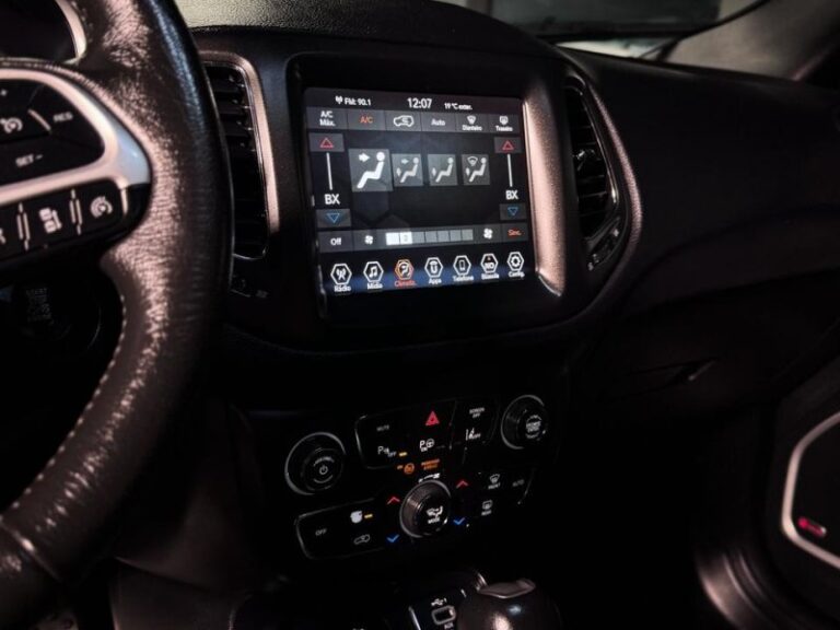 Foto Veículo ID 3043 - 8