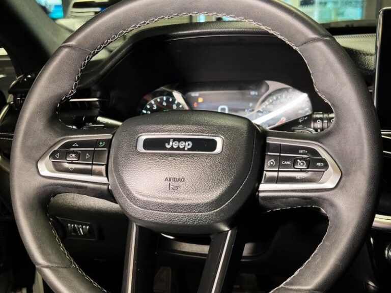 Foto Veículo ID 3909 - 8