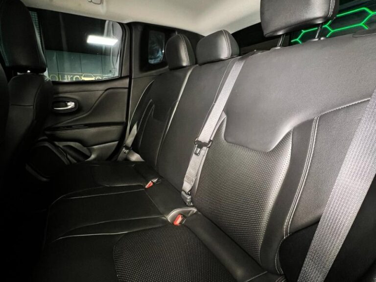 Foto Veículo ID 4061 - 10