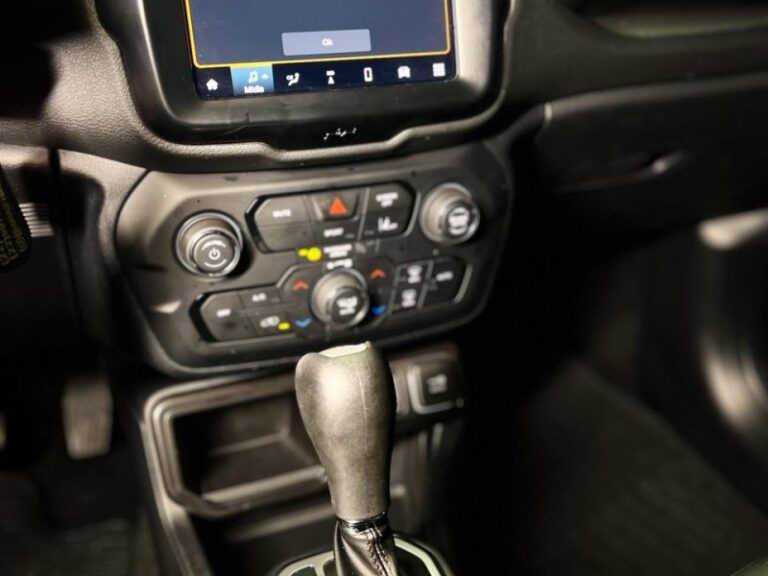 Foto Veículo ID 4061 - 7