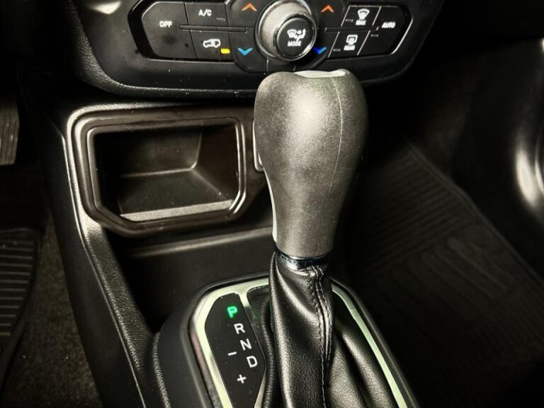 Foto Veículo ID 4061 - 8